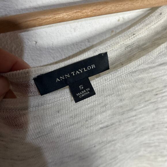 Ann Taylor Women's Raglan Split Back Marled Cream Lightweight Top Size Small - Picture 5 of 5